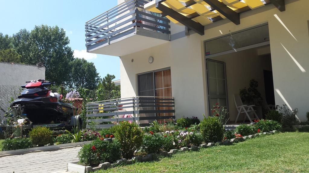 Aparthotel Vila Tufi Велипойе Номер фото