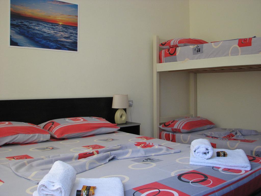 Aparthotel Vila Tufi Велипойе Экстерьер фото